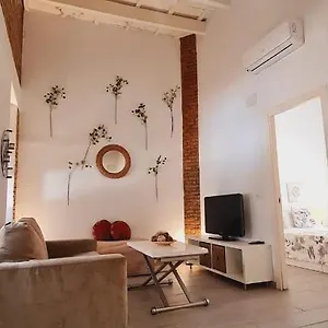 Acogedor En Triana Apartamento