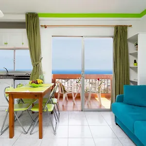 apartamento-vistas-al-mar-valle-luz.in-canary-islands.com/
